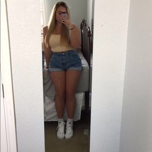 Meet your Posher, Sofia